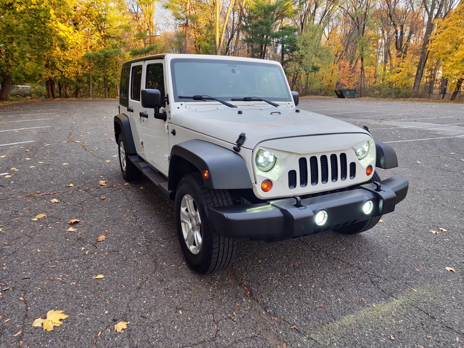 
								2012 Jeep Wrangler Unlimited Sport full									
