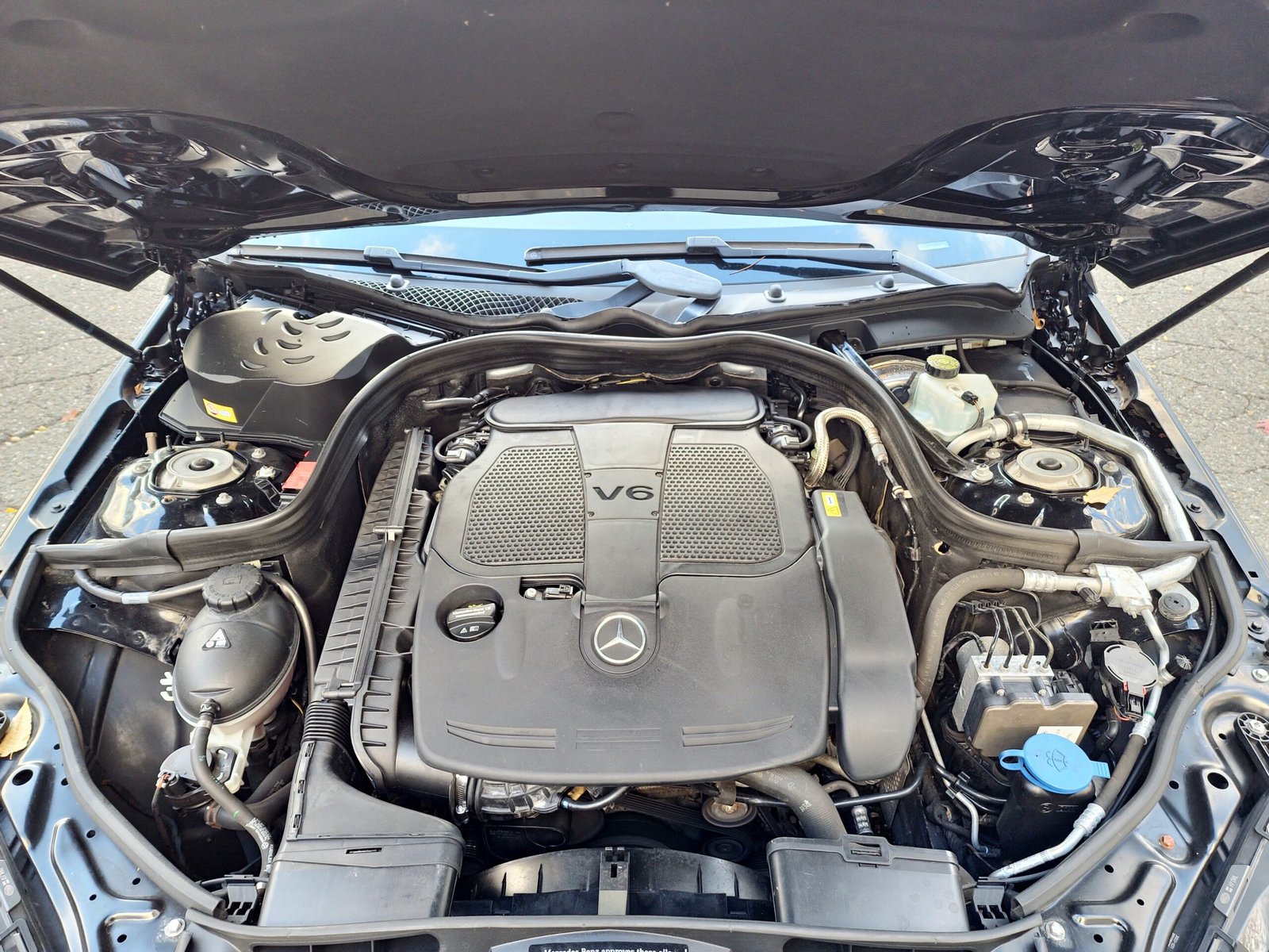 
								2015 Mercedes-Benz E-Class full									