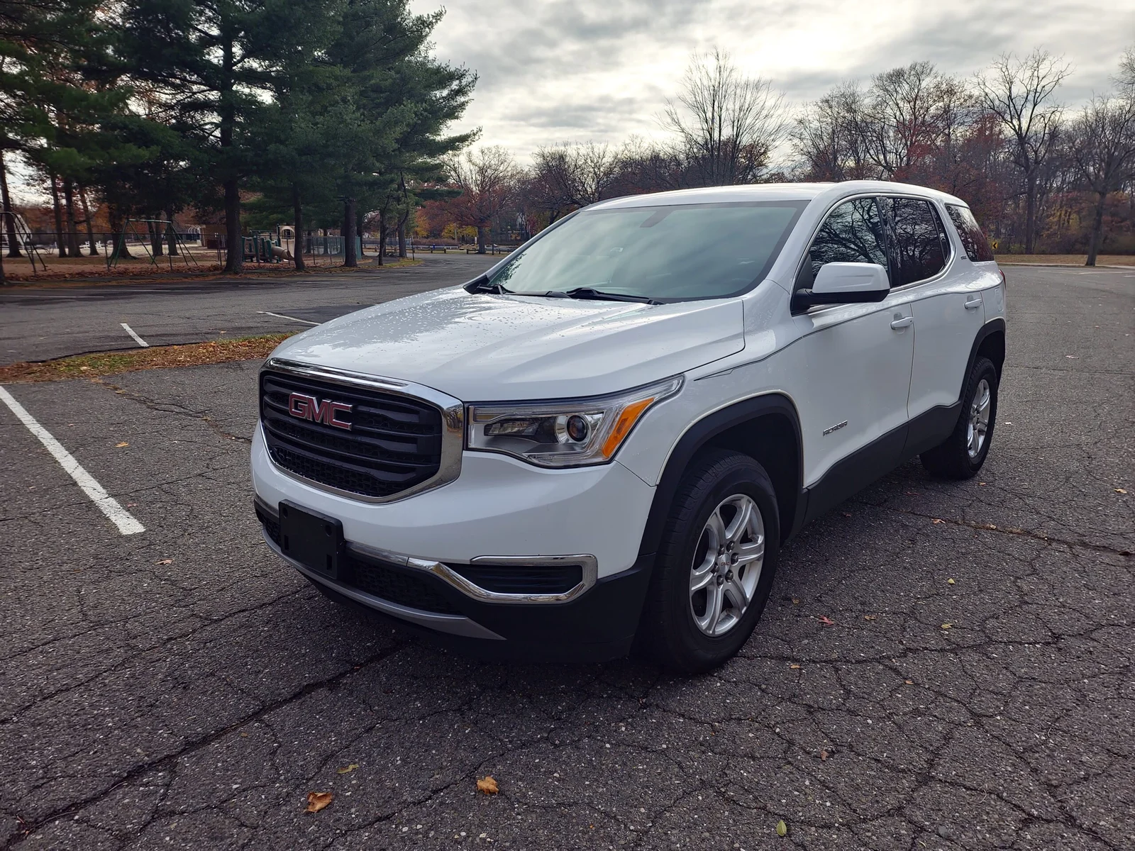 
								2019 GMC Acadia SLE-1 full									