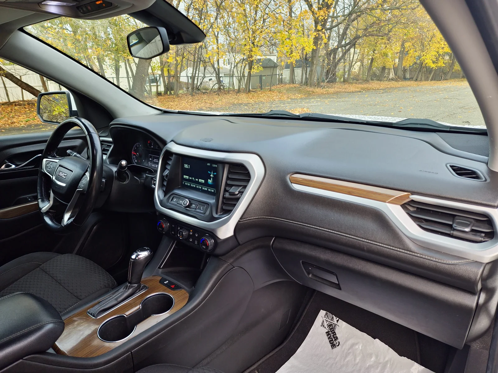 
								2019 GMC Acadia SLE-1 full									