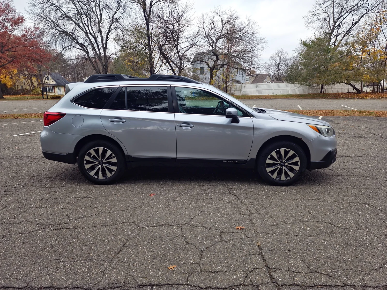 
								2016 Subaru Outback 2.5i Limited full									