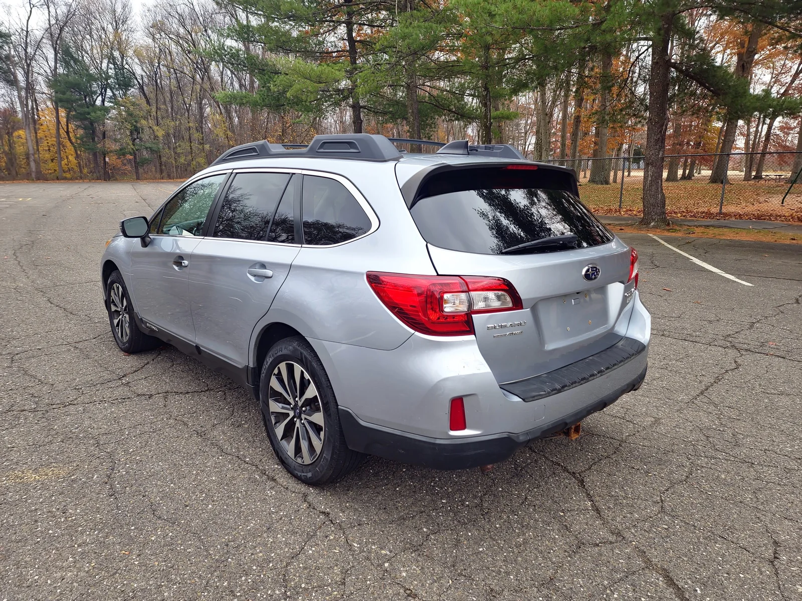 
								2016 Subaru Outback 2.5i Limited full									