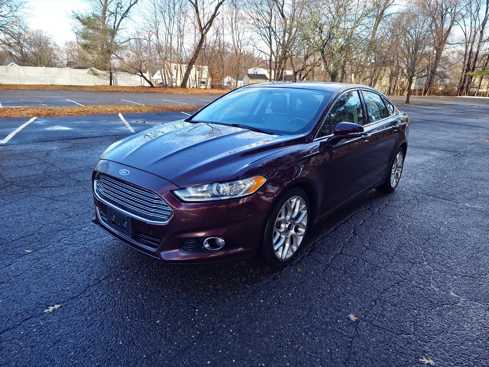 
								2013 Ford Fusion Titanium AWD full									