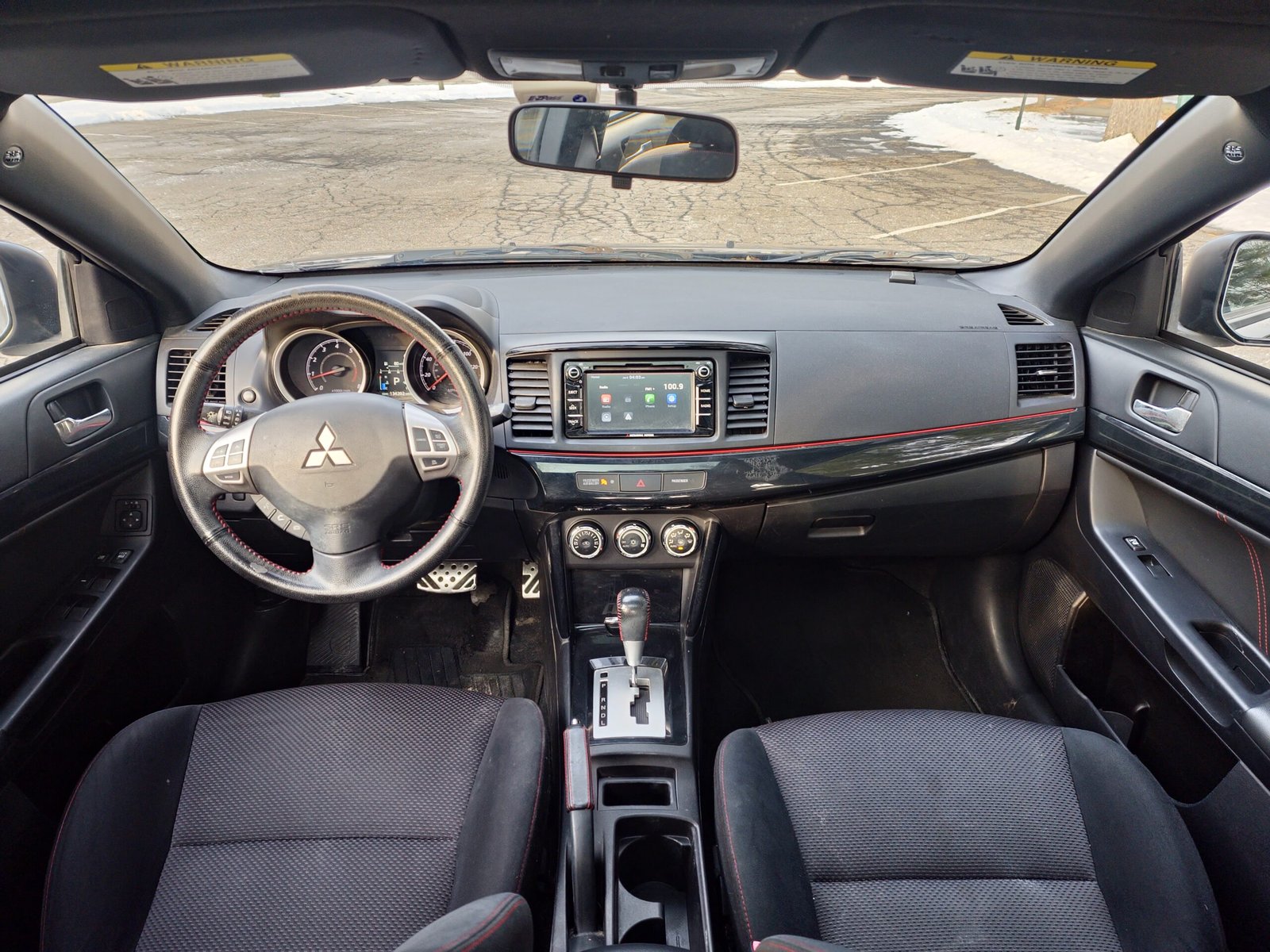 
								2017 Mitsubishi Lancer LE full									