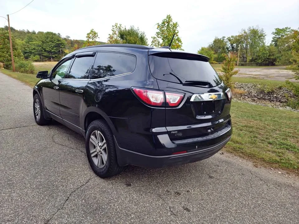 
								2016 Chevrolet traverse LT full									