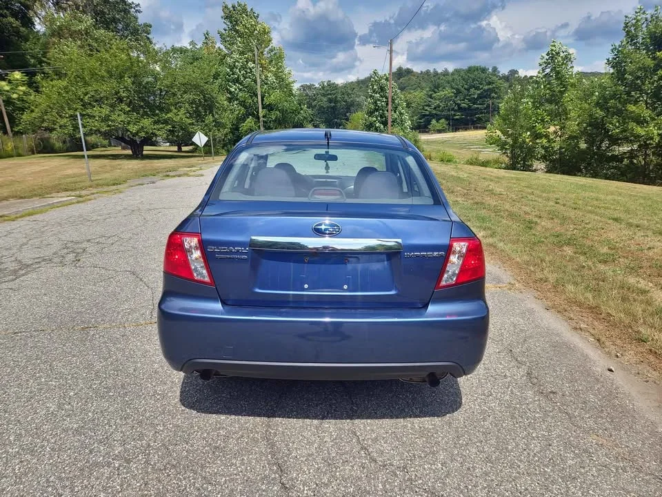 
								2011 Subaru impreza full									