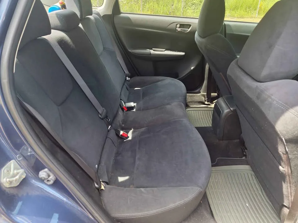 
								2011 Subaru impreza full									