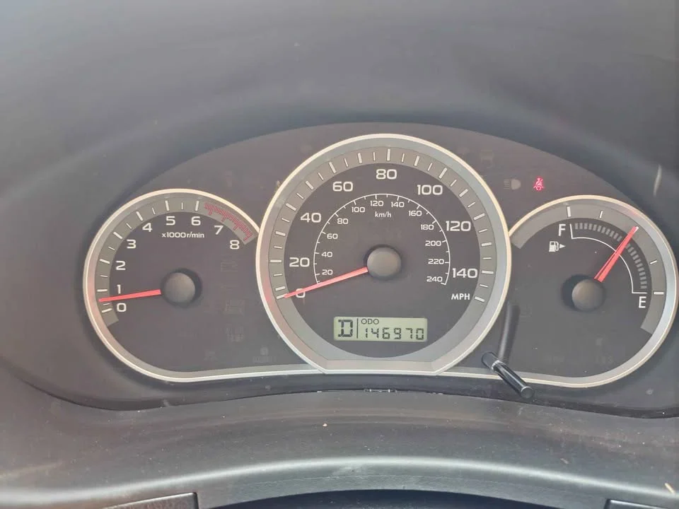 
								2011 Subaru impreza full									