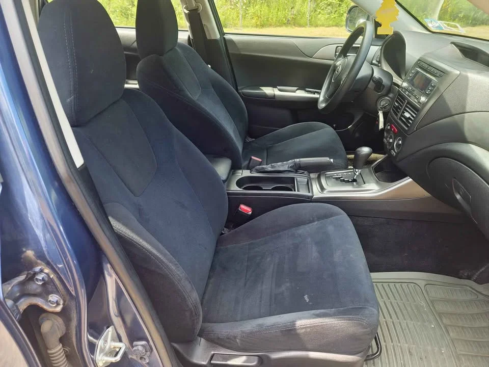 
								2011 Subaru impreza full									