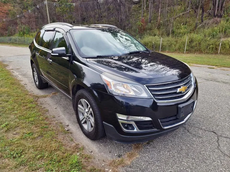 
								2016 Chevrolet traverse LT full									