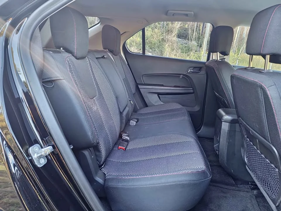 
								2017 Chevrolet Equinox LT full									