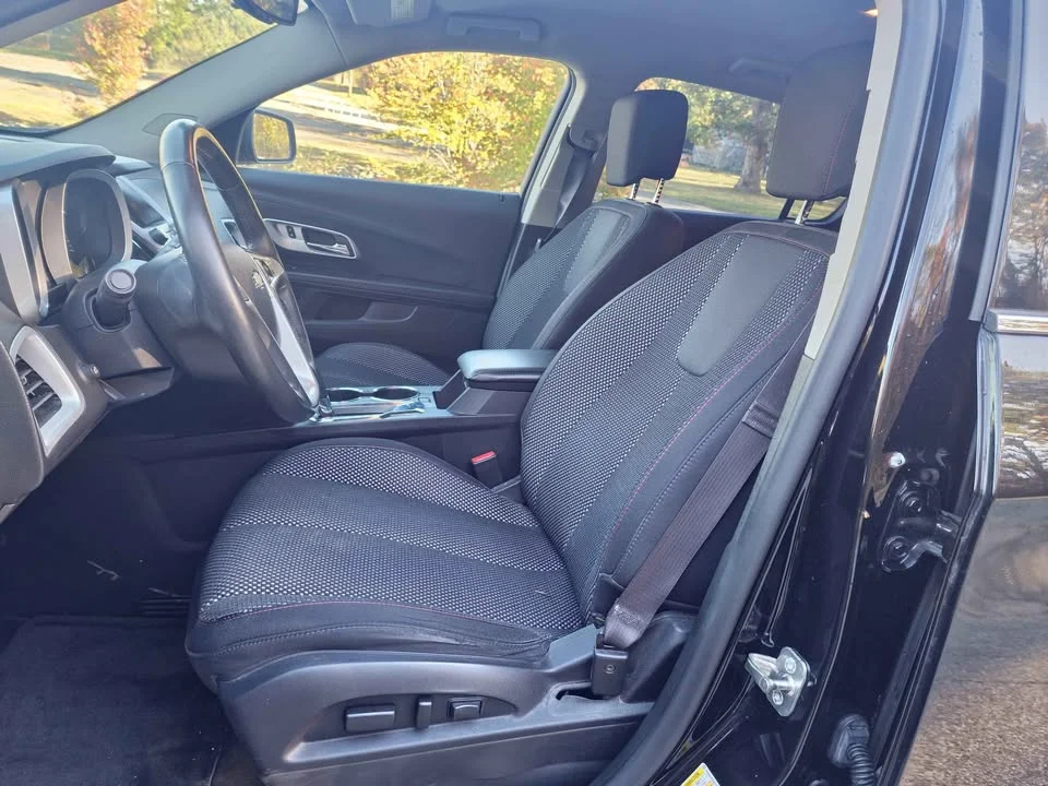 
								2017 Chevrolet Equinox LT full									