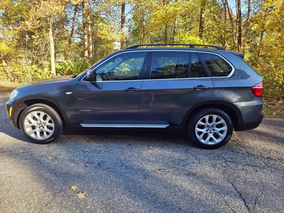
								2013 BMW X5 xDrive30I full									