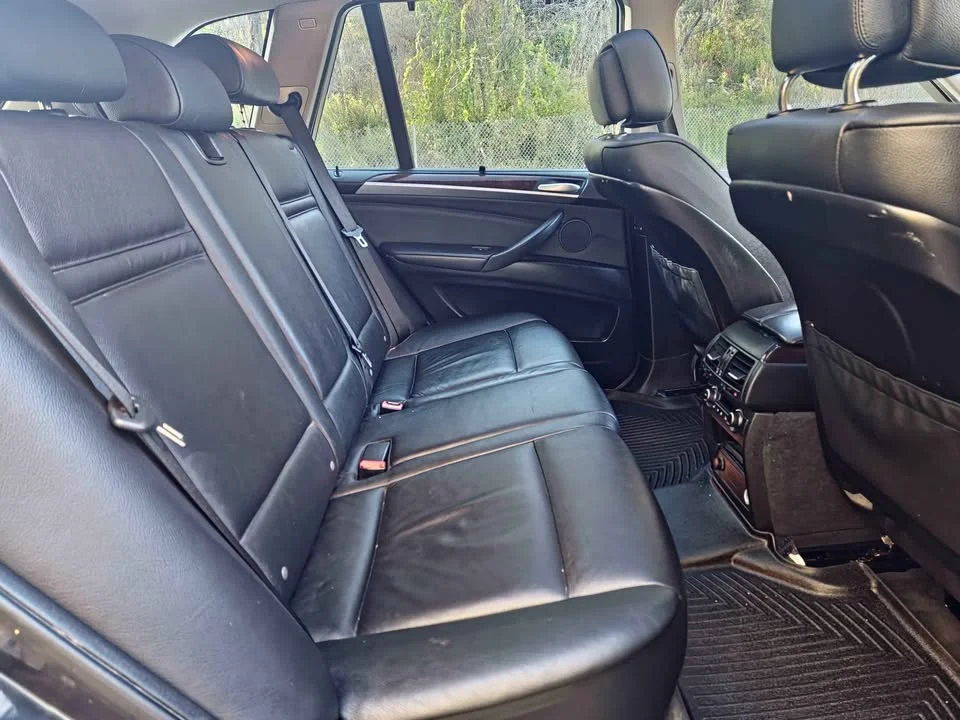 
								2013 BMW X5 xDrive30I full									