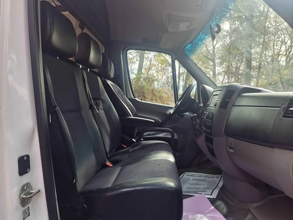 
								2018 Mercedes-Benz sprinter 2500 cargo High Roof w/144″ WB Van 3D full									