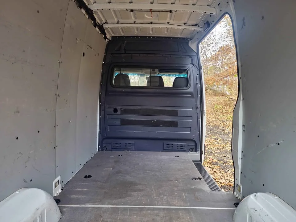 
								2018 Mercedes-Benz sprinter 2500 cargo High Roof w/144″ WB Van 3D full									