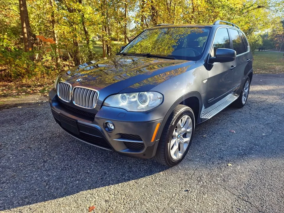 
								2013 BMW X5 xDrive30I full									