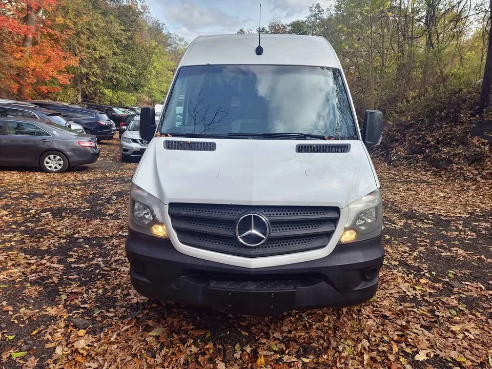 
								2018 Mercedes-Benz sprinter 2500 cargo High Roof w/144″ WB Van 3D full									