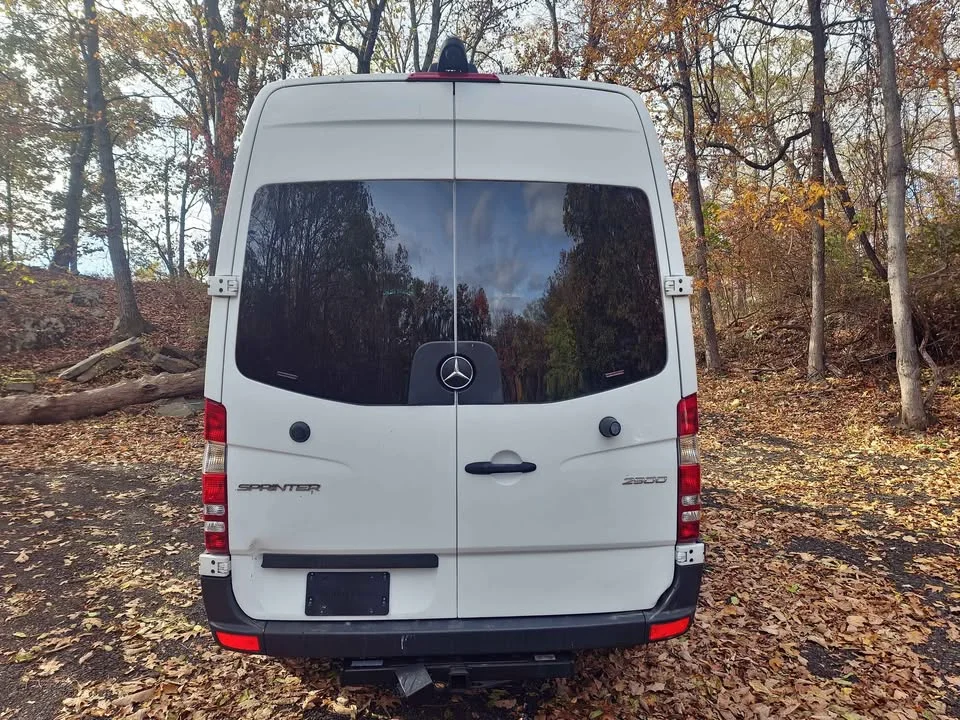 
								2018 Mercedes-Benz sprinter 2500 cargo High Roof w/144″ WB Van 3D full									
