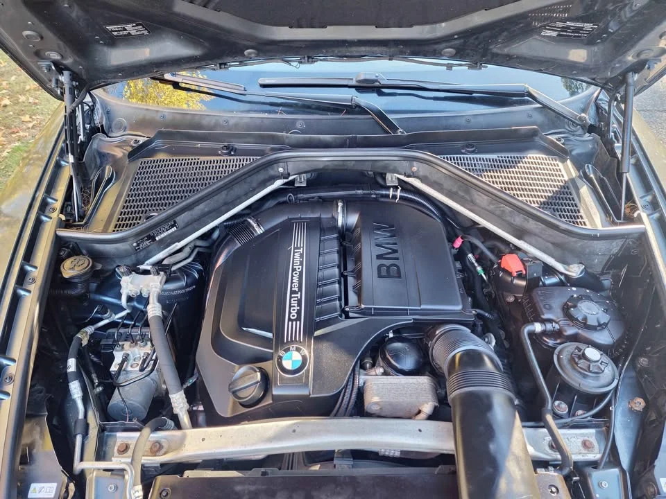 
								2013 BMW X5 xDrive30I full									