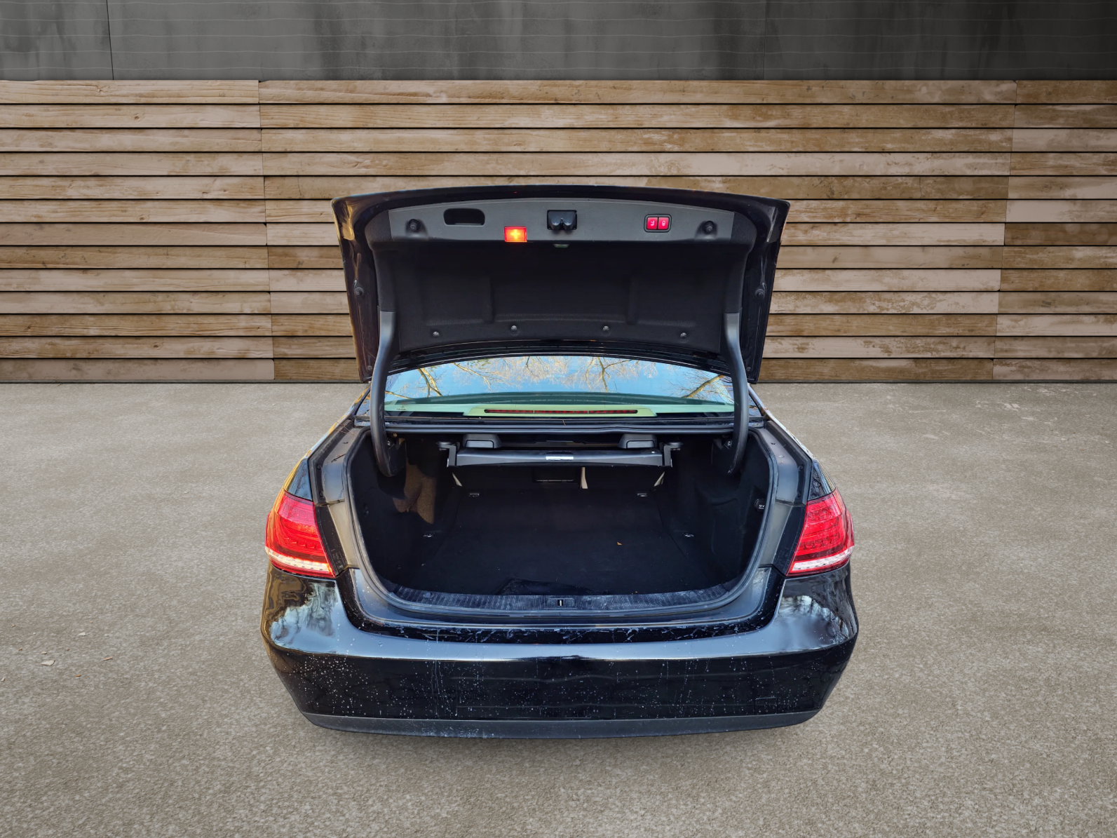 
								2015 Mercedes-Benz E-Class full									