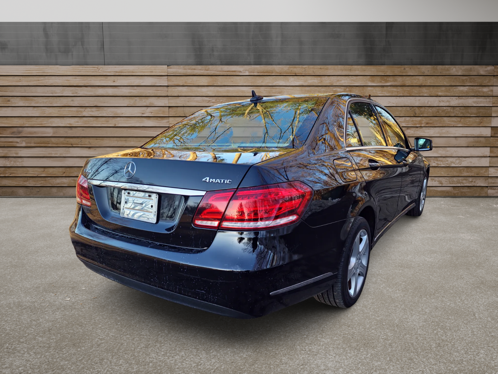 
								2015 Mercedes-Benz E-Class full									