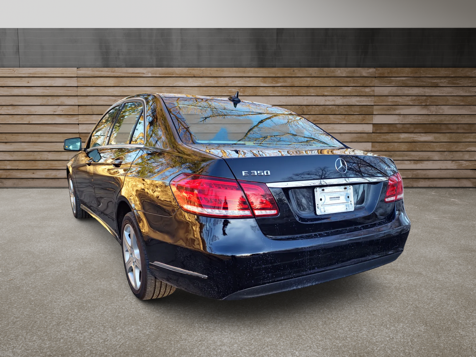 
								2015 Mercedes-Benz E-Class full									