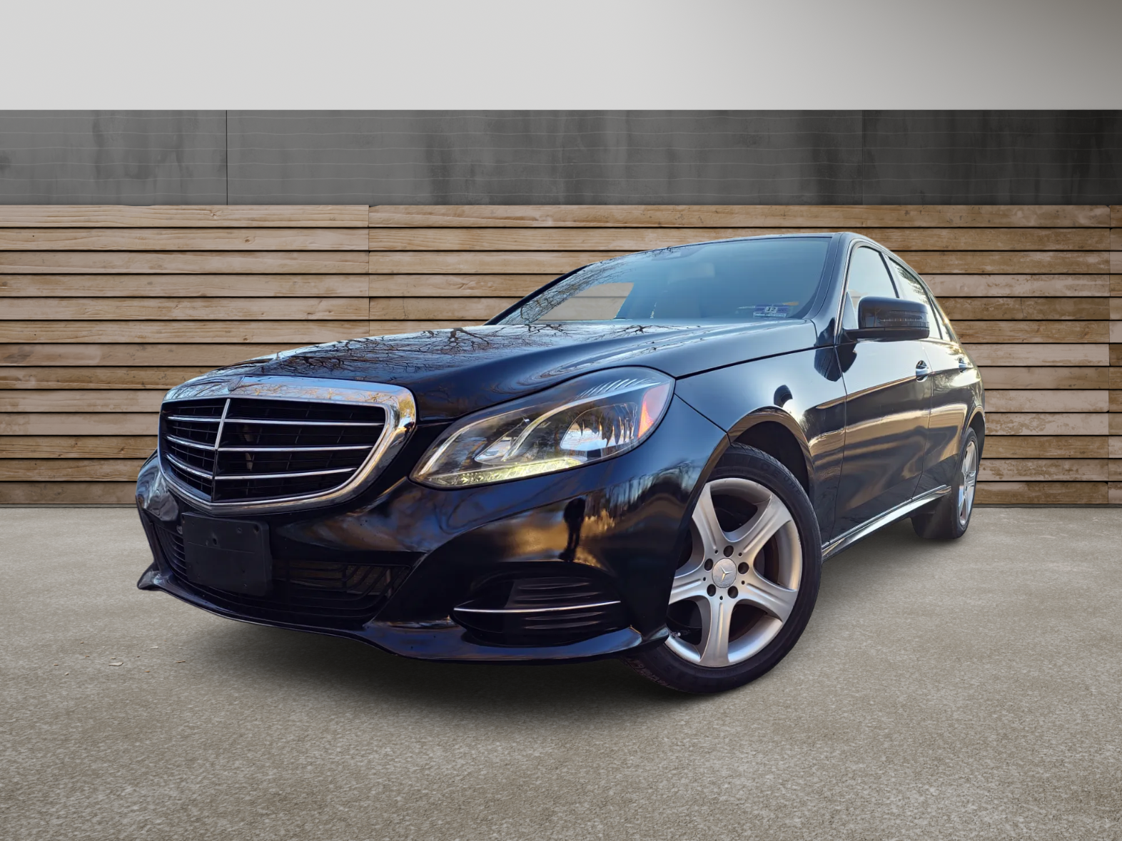 
								2015 Mercedes-Benz E-Class full									