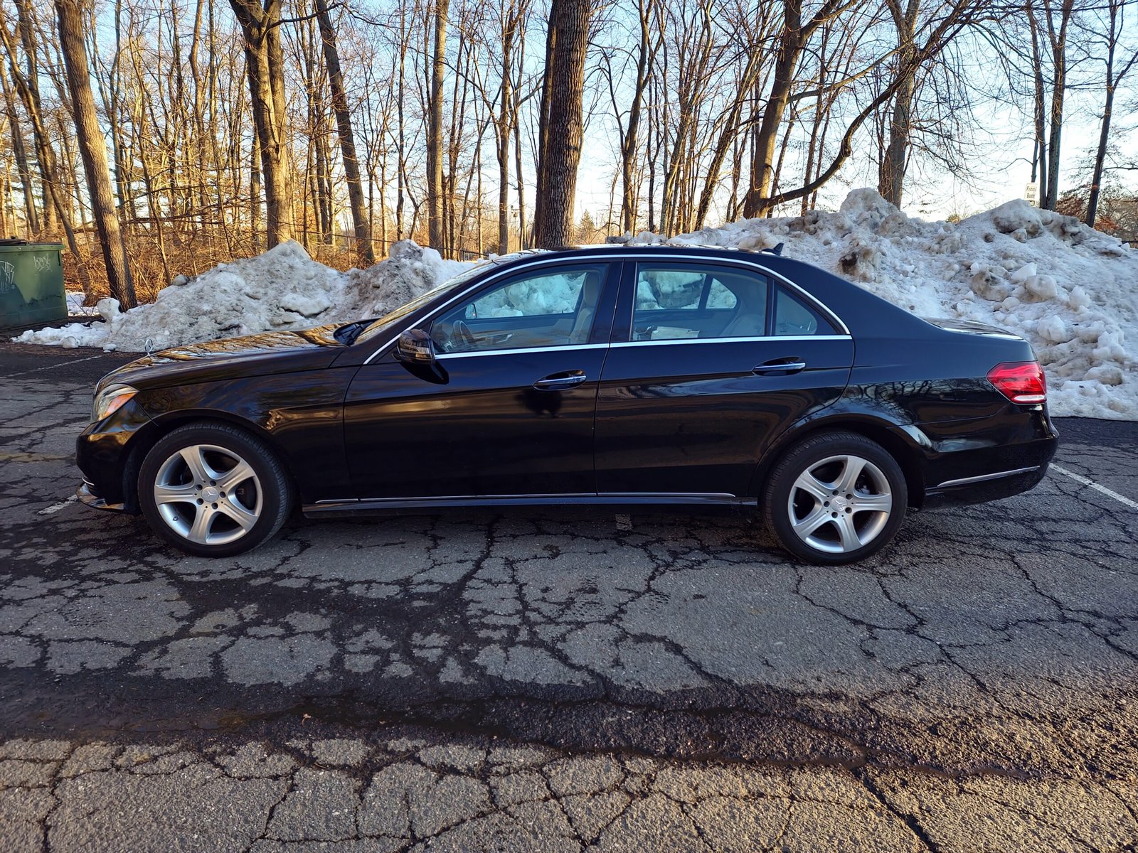 
								2015 Mercedes-Benz E-Class full									