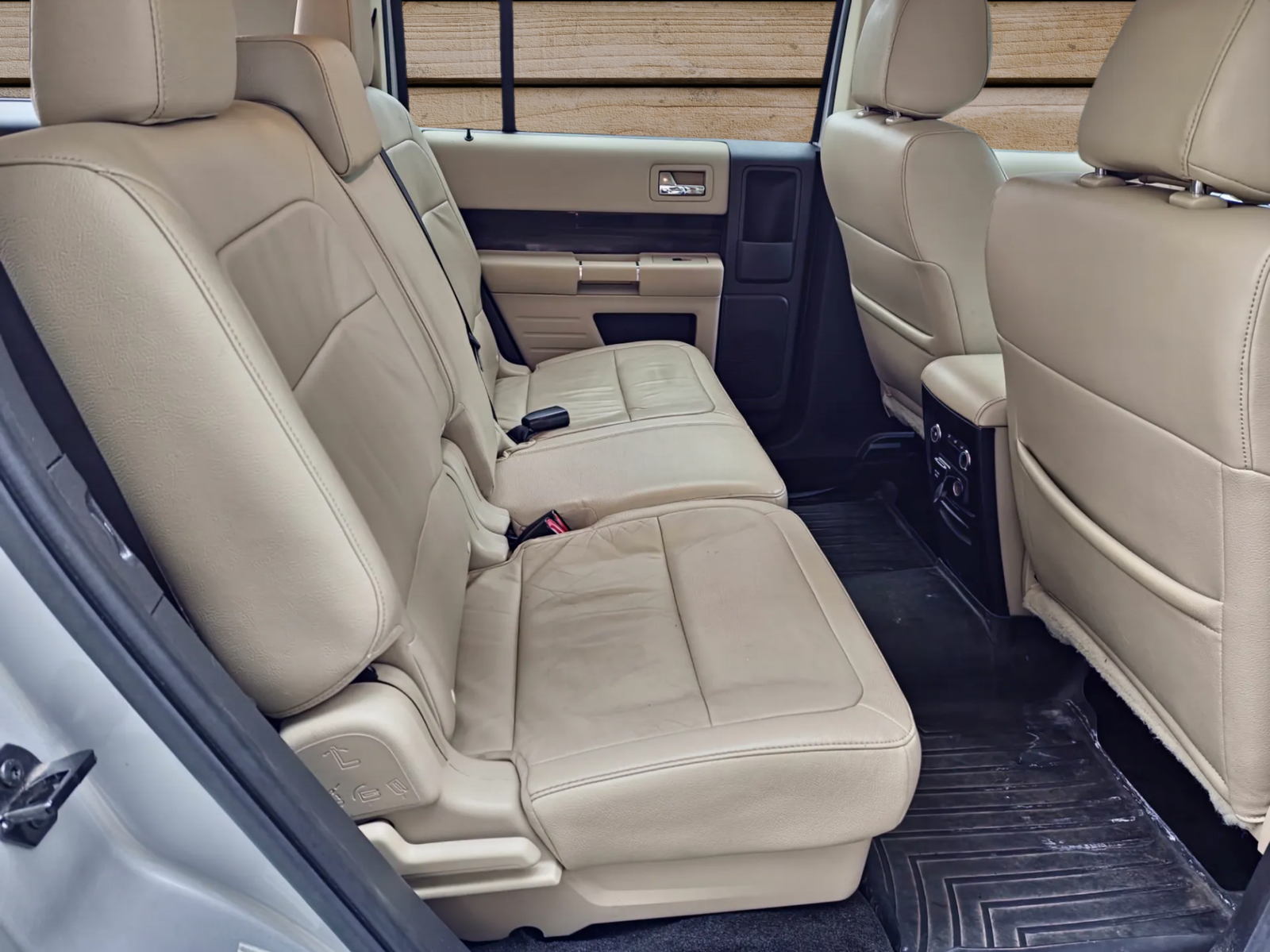 
								2017 Ford Flex SEL full									