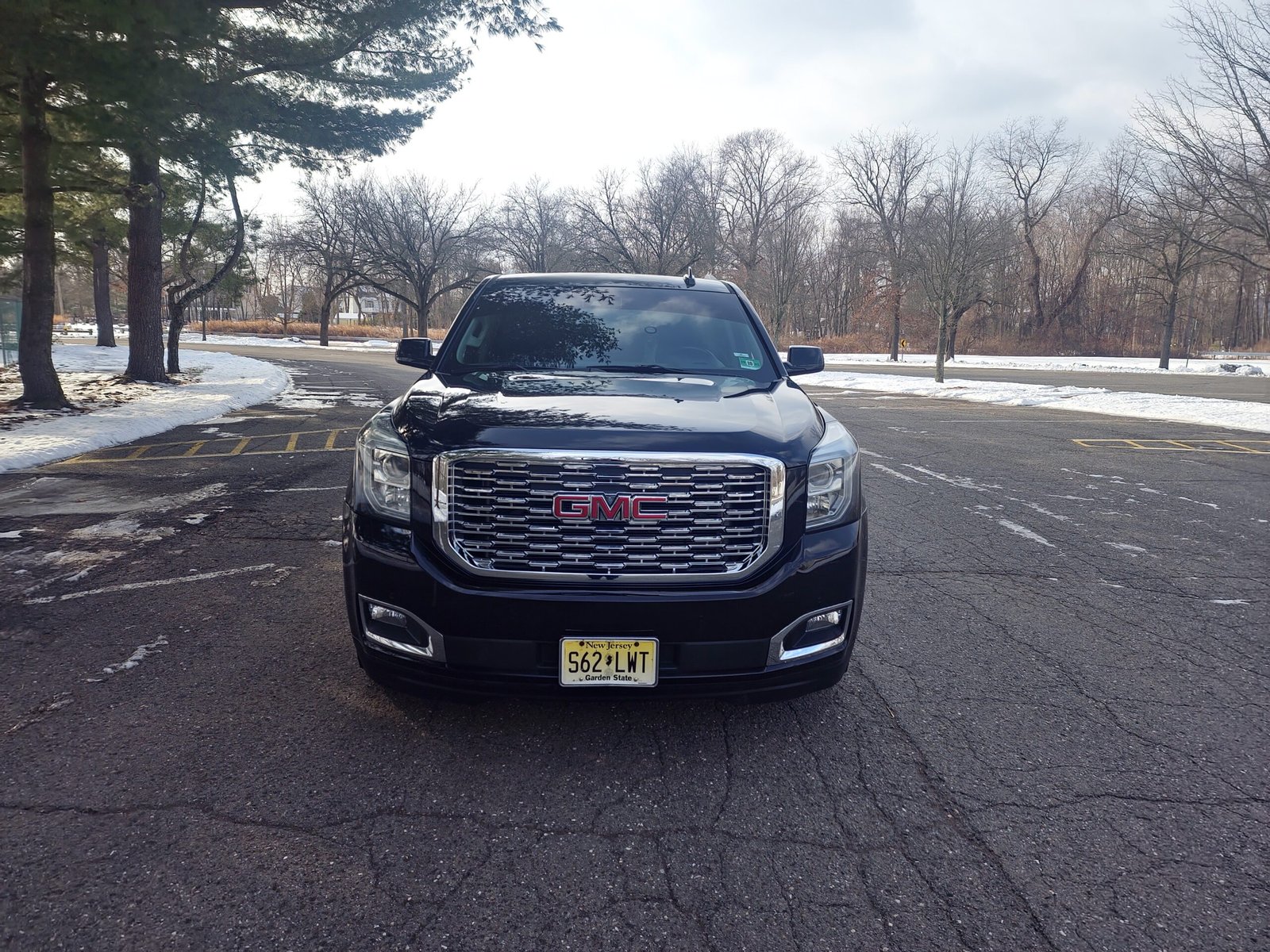
								2016 GMC YUKON XL SLT full									