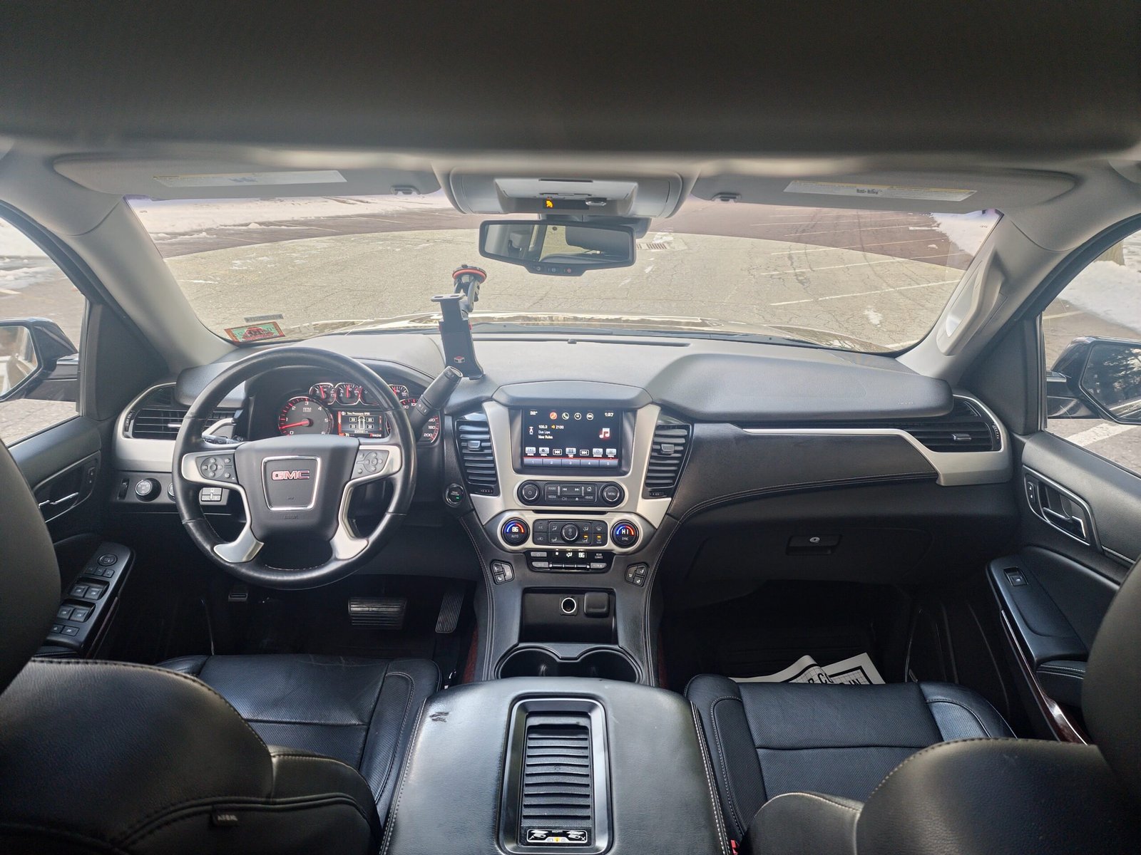 
								2016 GMC YUKON XL SLT full									