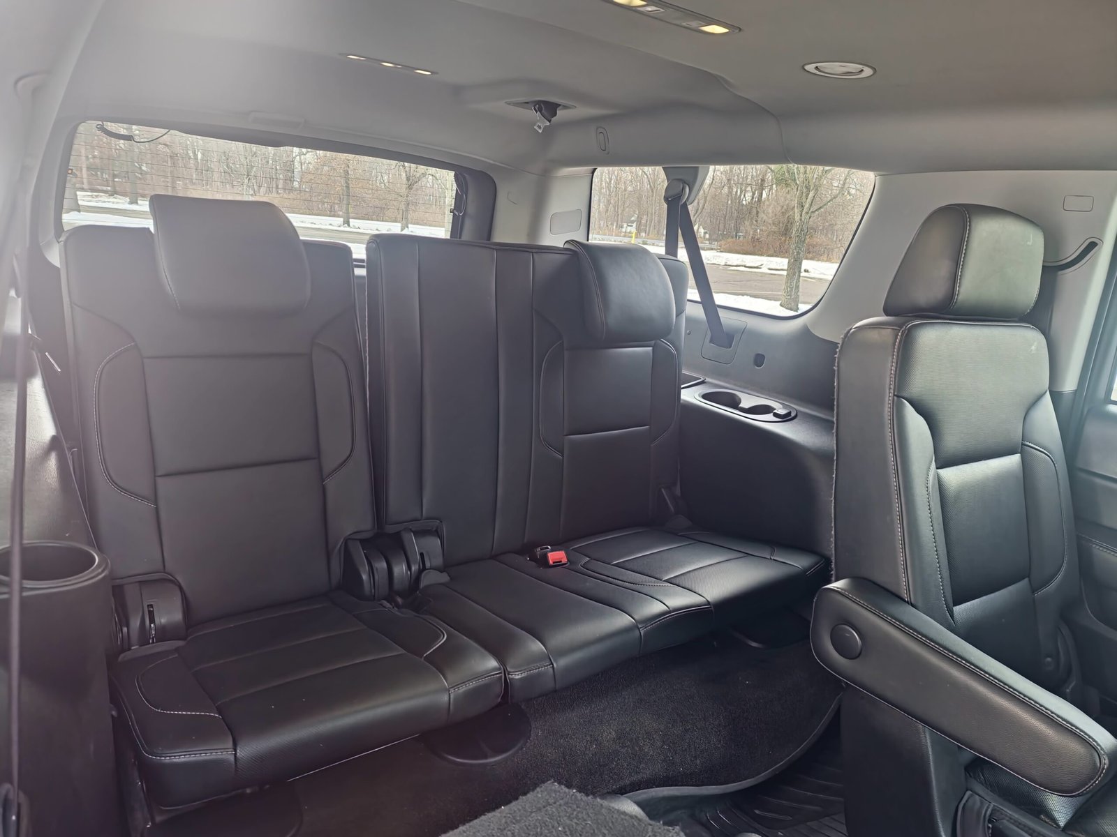 
								2016 GMC YUKON XL SLT full									