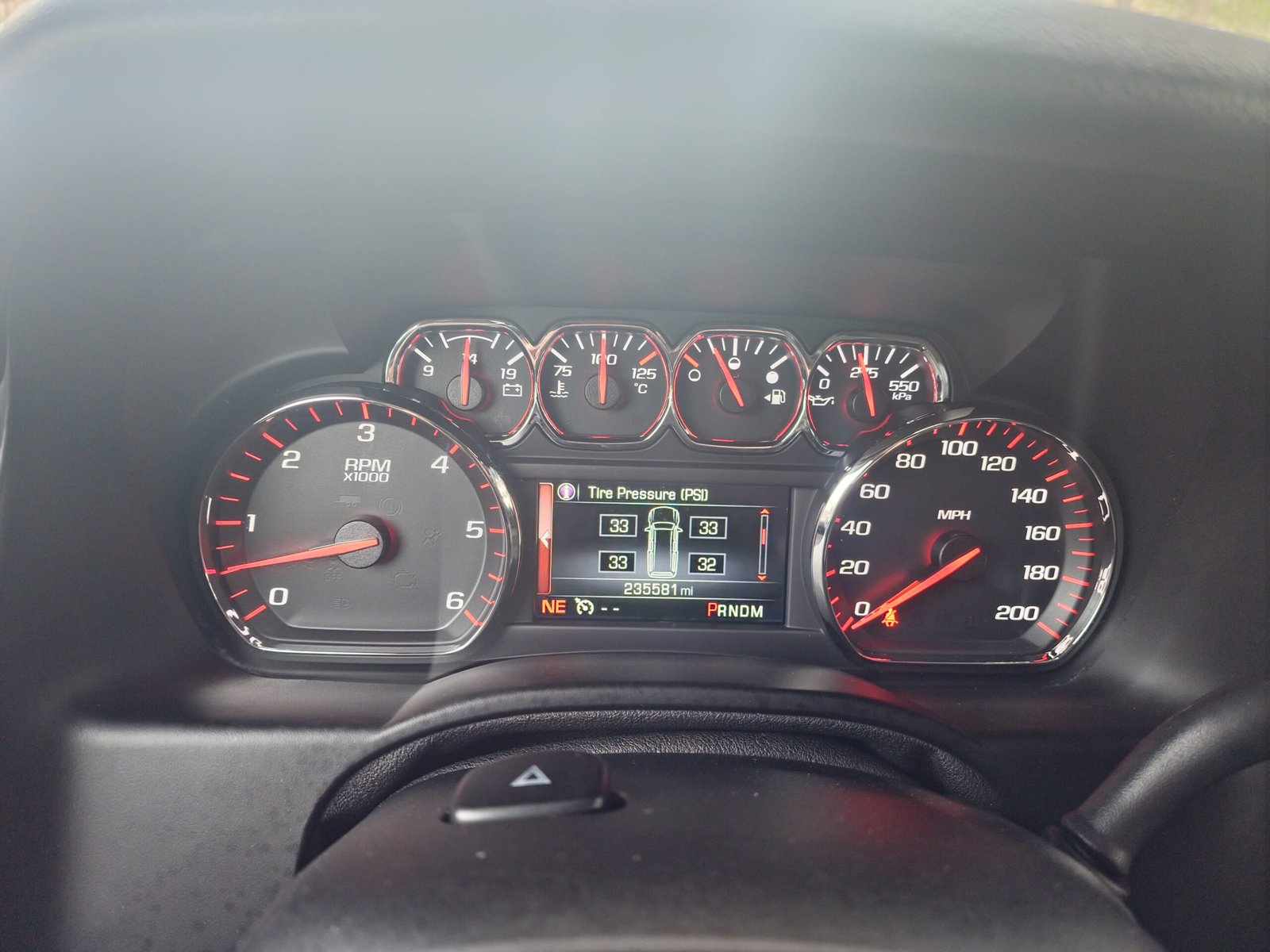 
								2016 GMC YUKON XL SLT full									