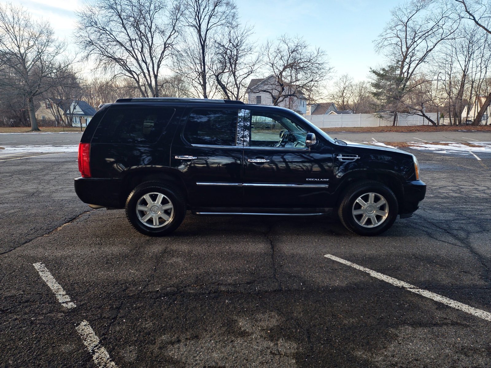 
								2012 Cadillac Escalade full									