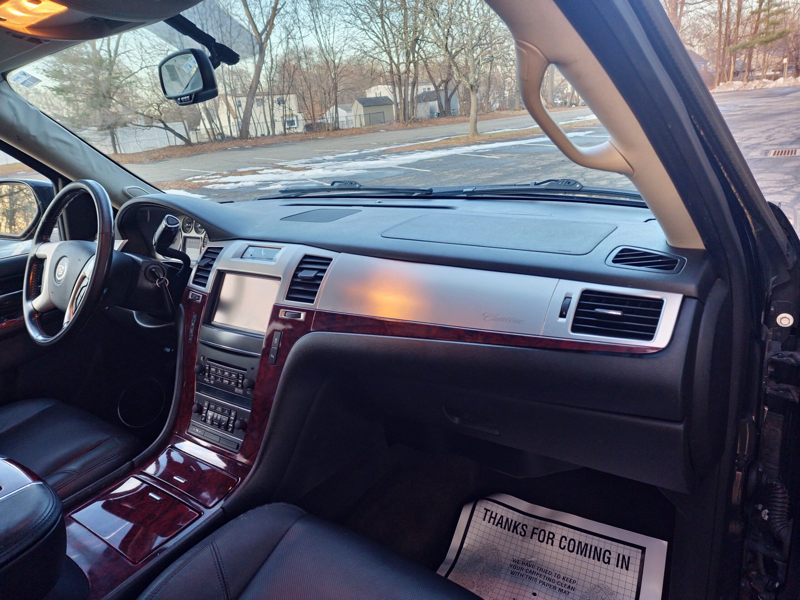 
								2012 Cadillac Escalade full									