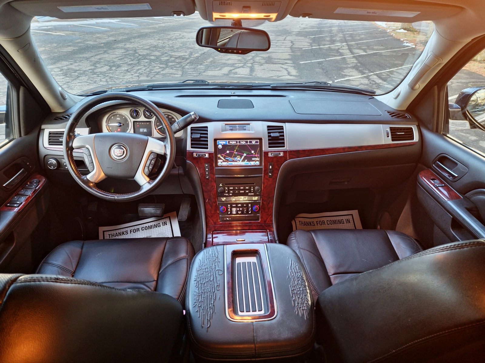 
								2012 Cadillac Escalade full									