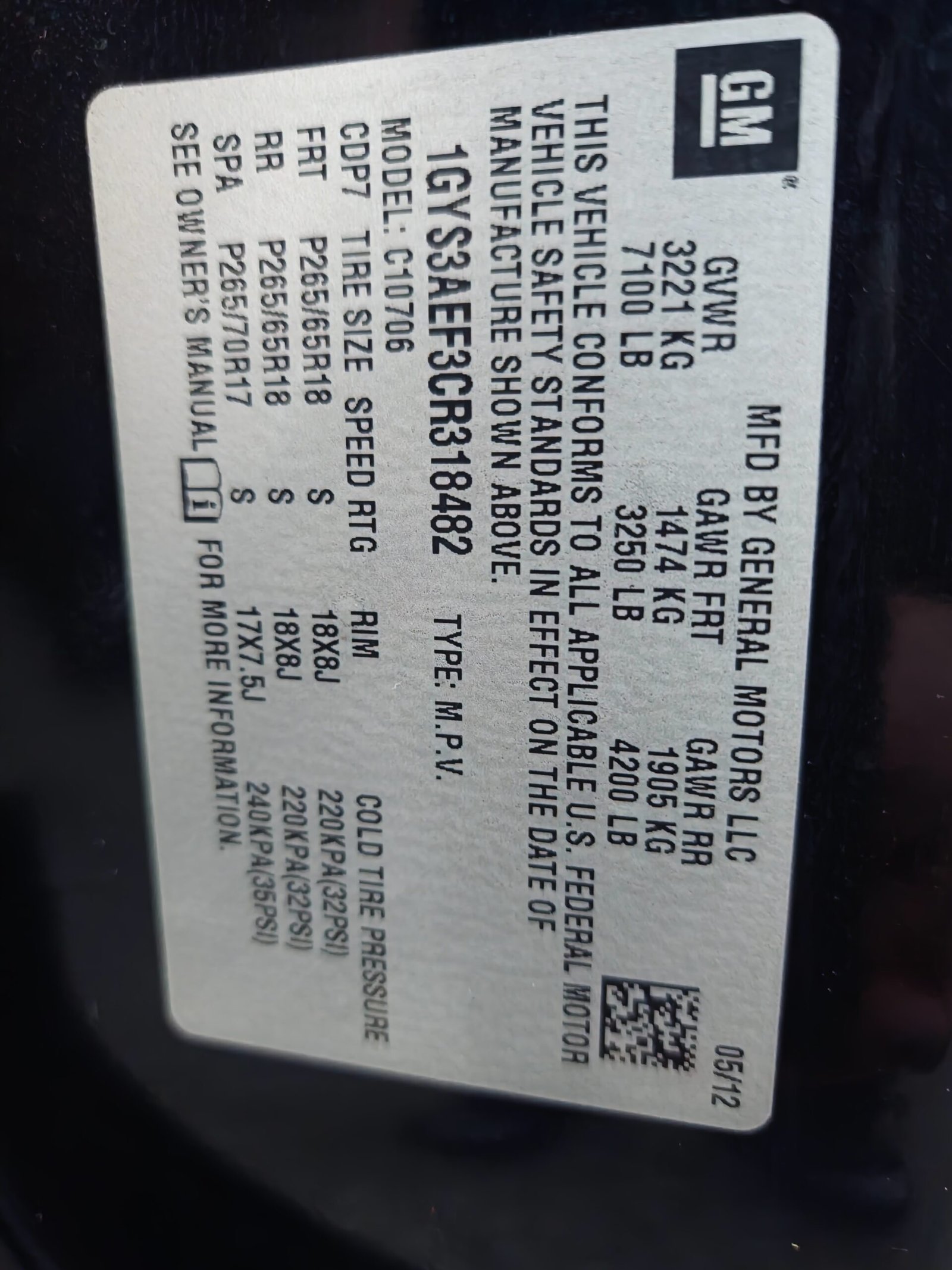 
								2012 Cadillac Escalade full									