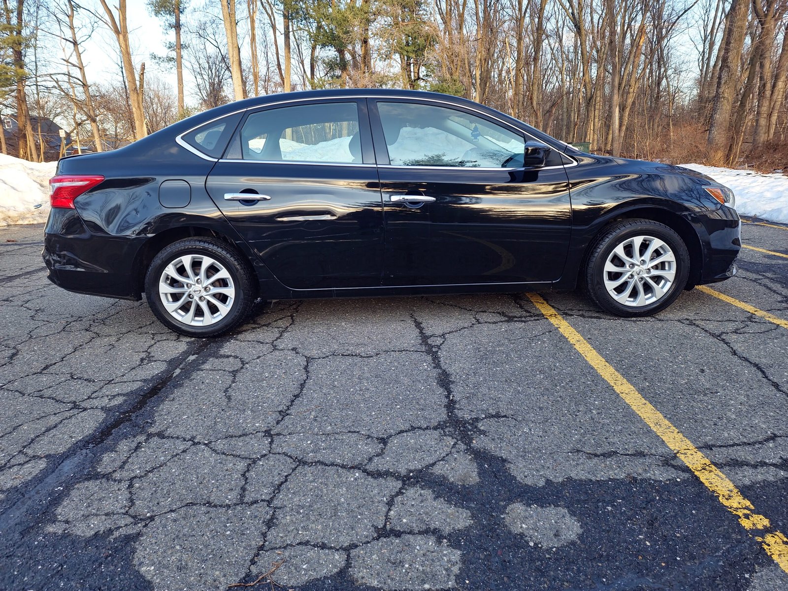 
								2019 Nissan Sentra SV full									