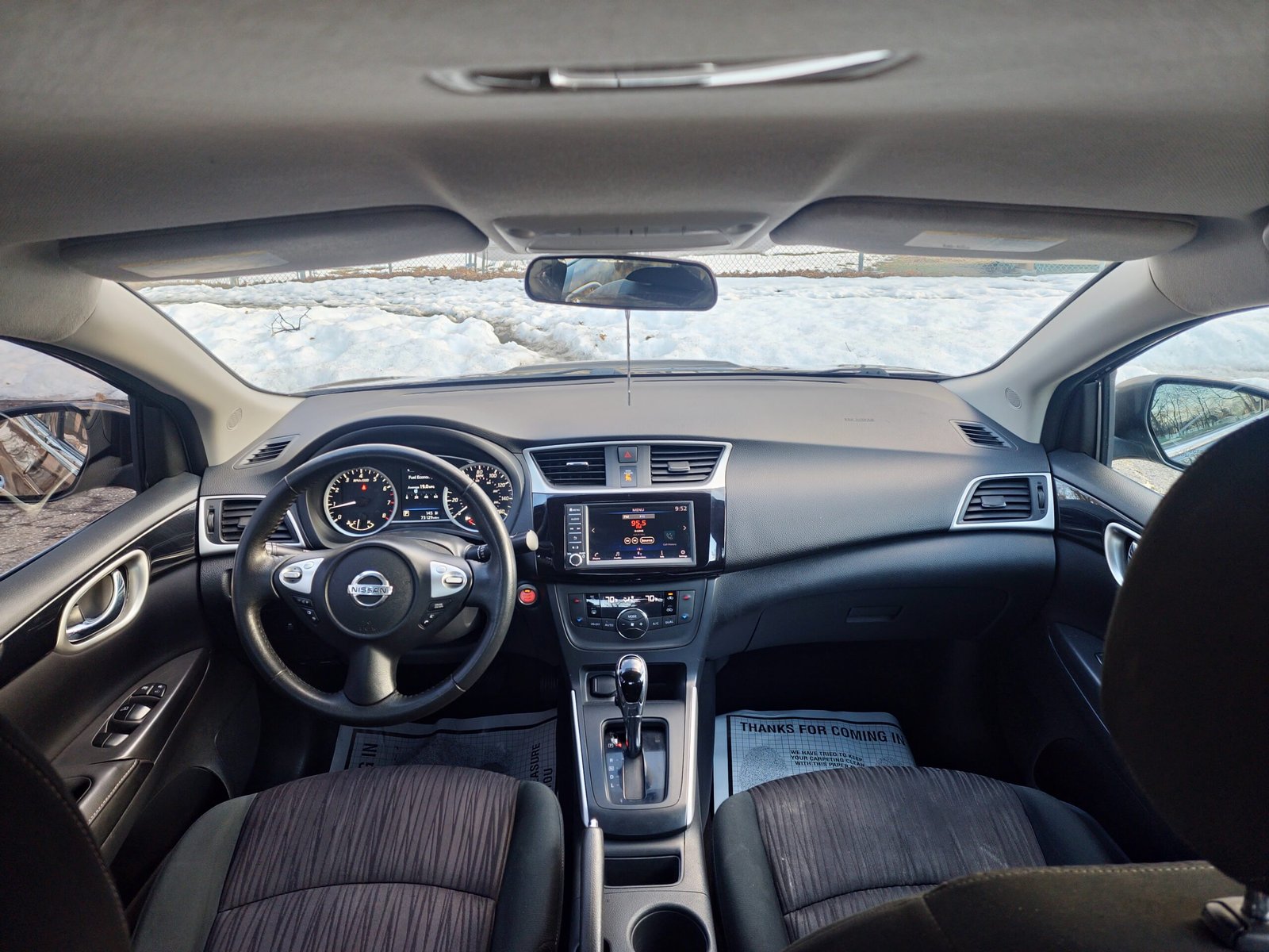 
								2019 Nissan Sentra SV full									