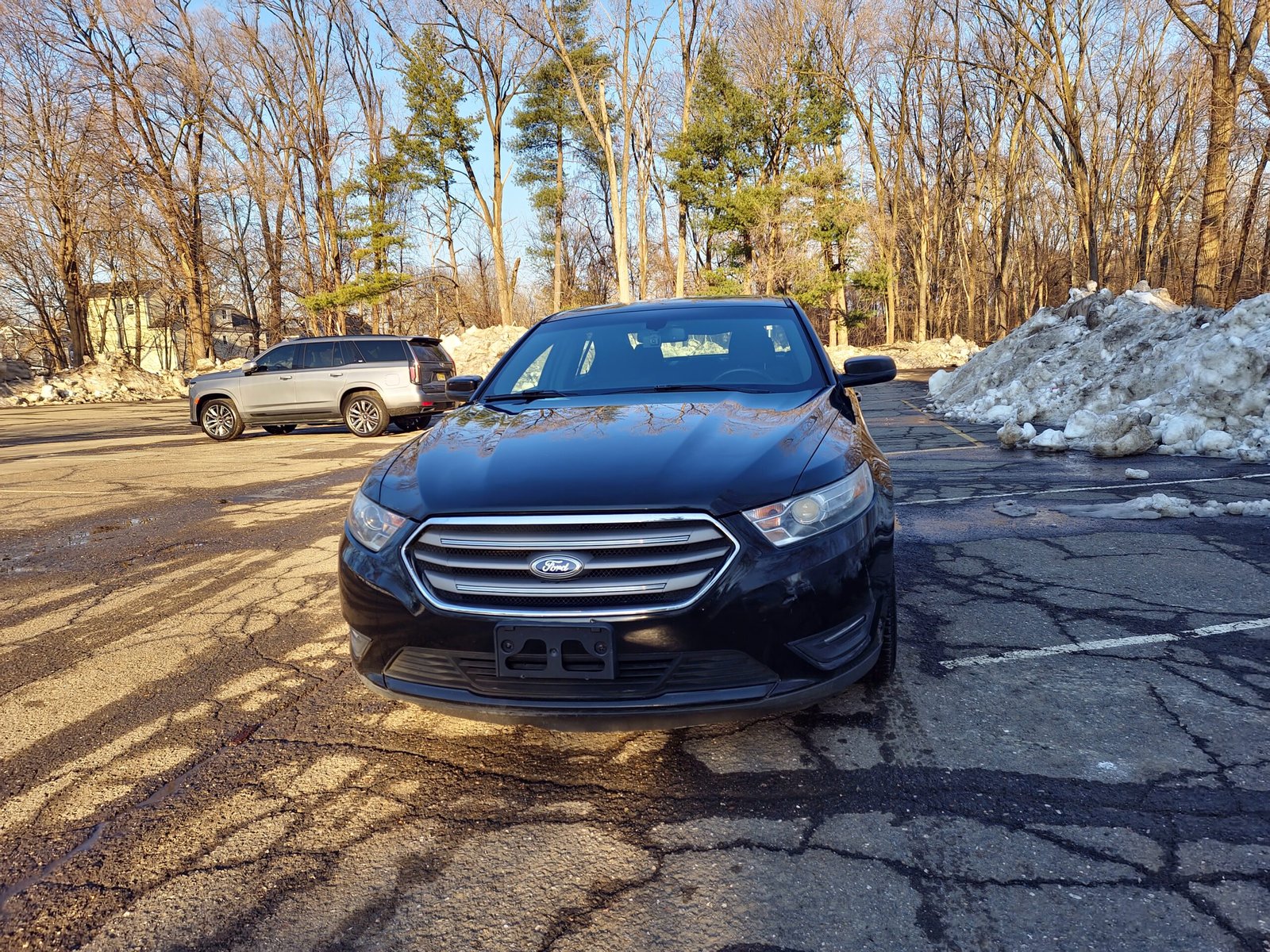 
								2014 Ford Taurus SEL full									