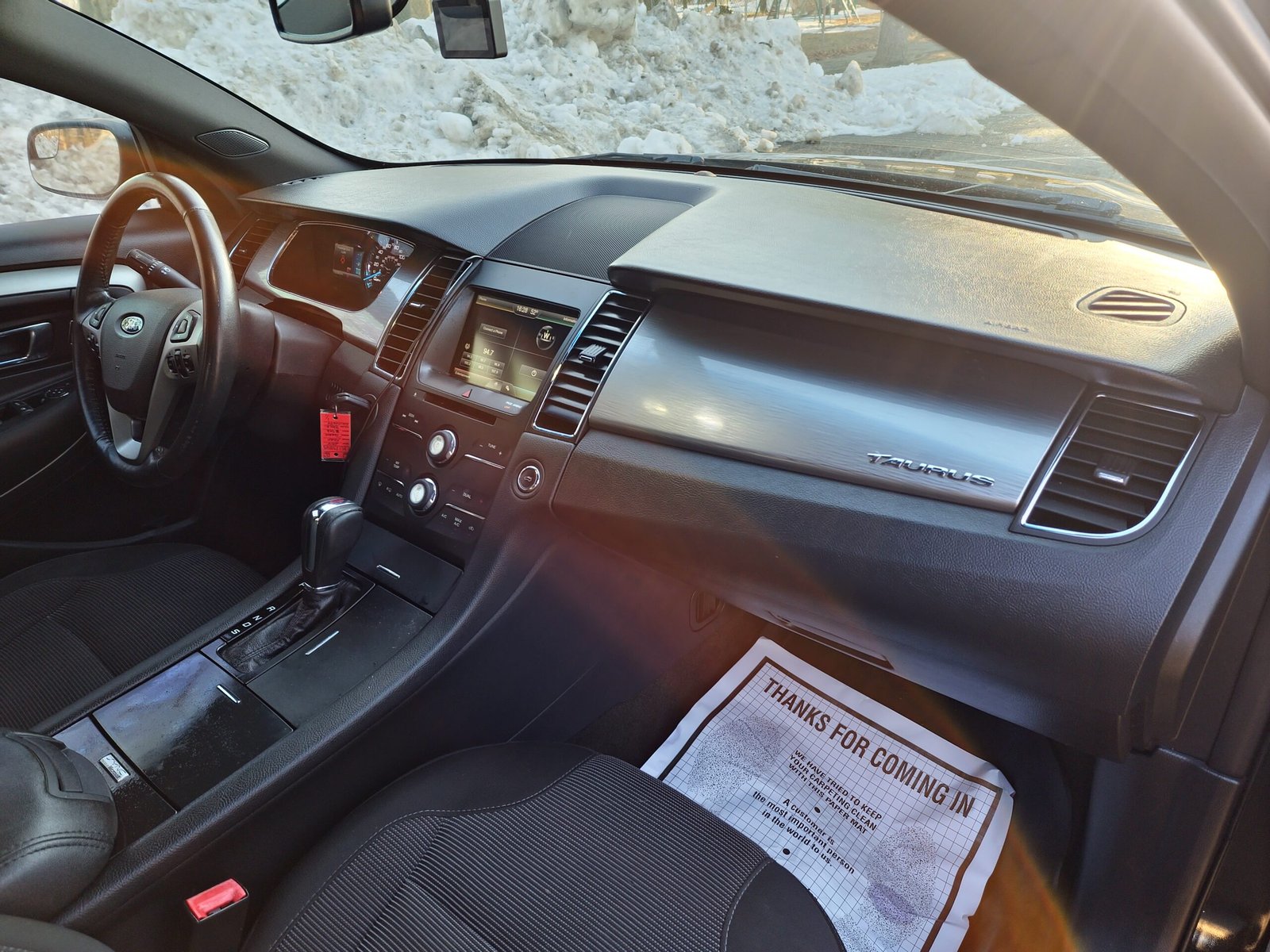 
								2014 Ford Taurus SEL full									