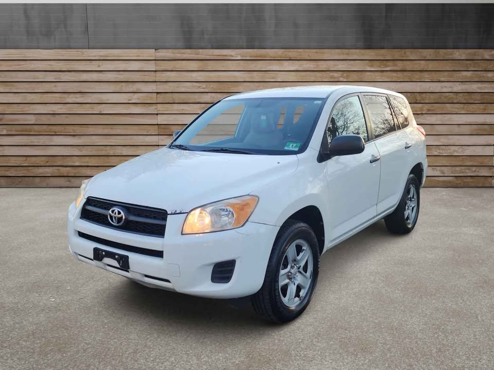 
								2011 Toyota RAV4 Sport Utility full									
