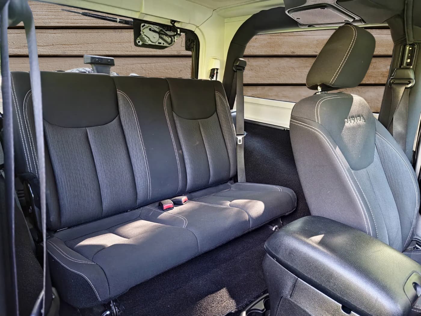 
								2014 Jeep Wrangler full									