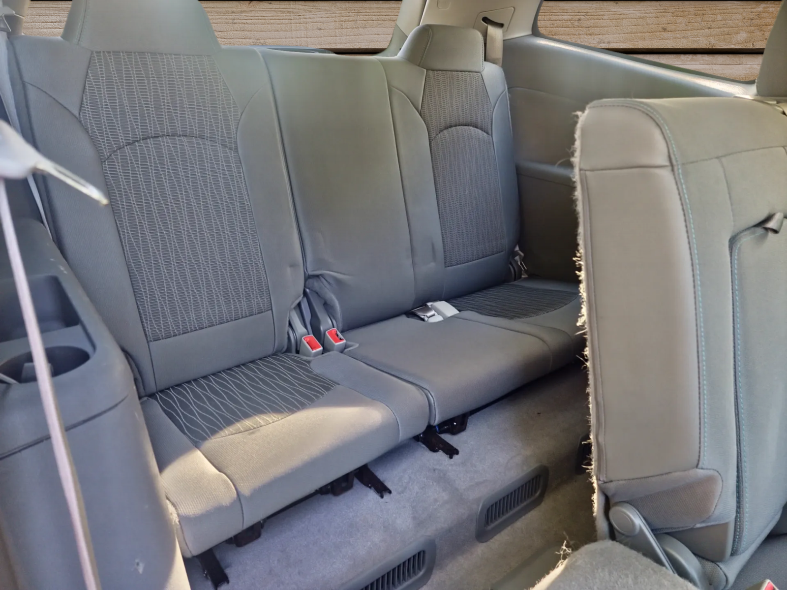 
								2017 Chevrolet Traverse LS full									