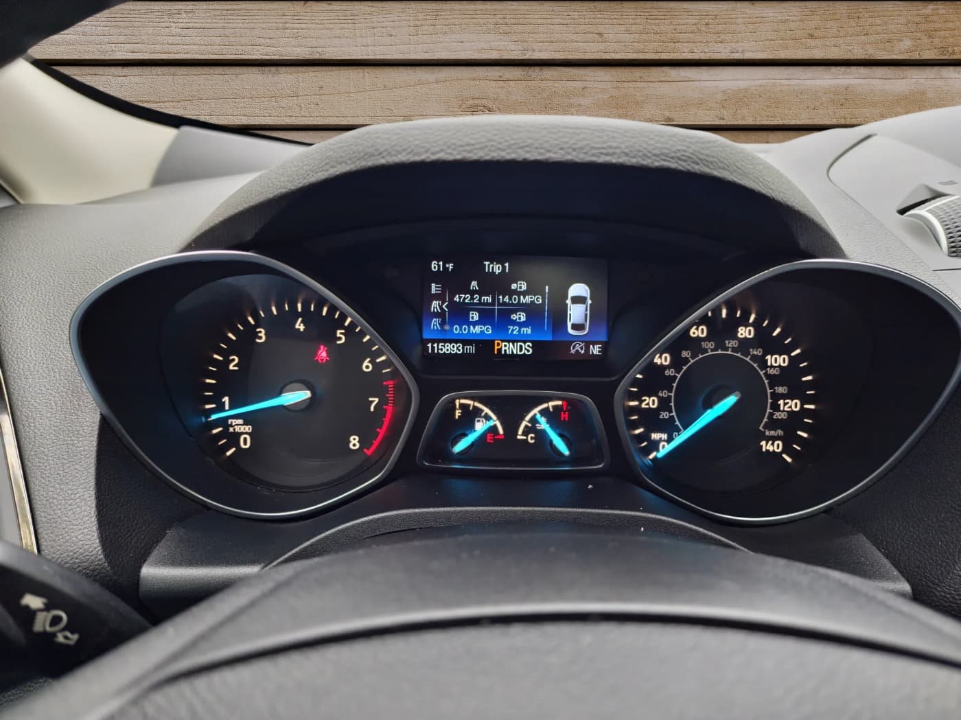 
								2017 Ford Escape Titanium full									