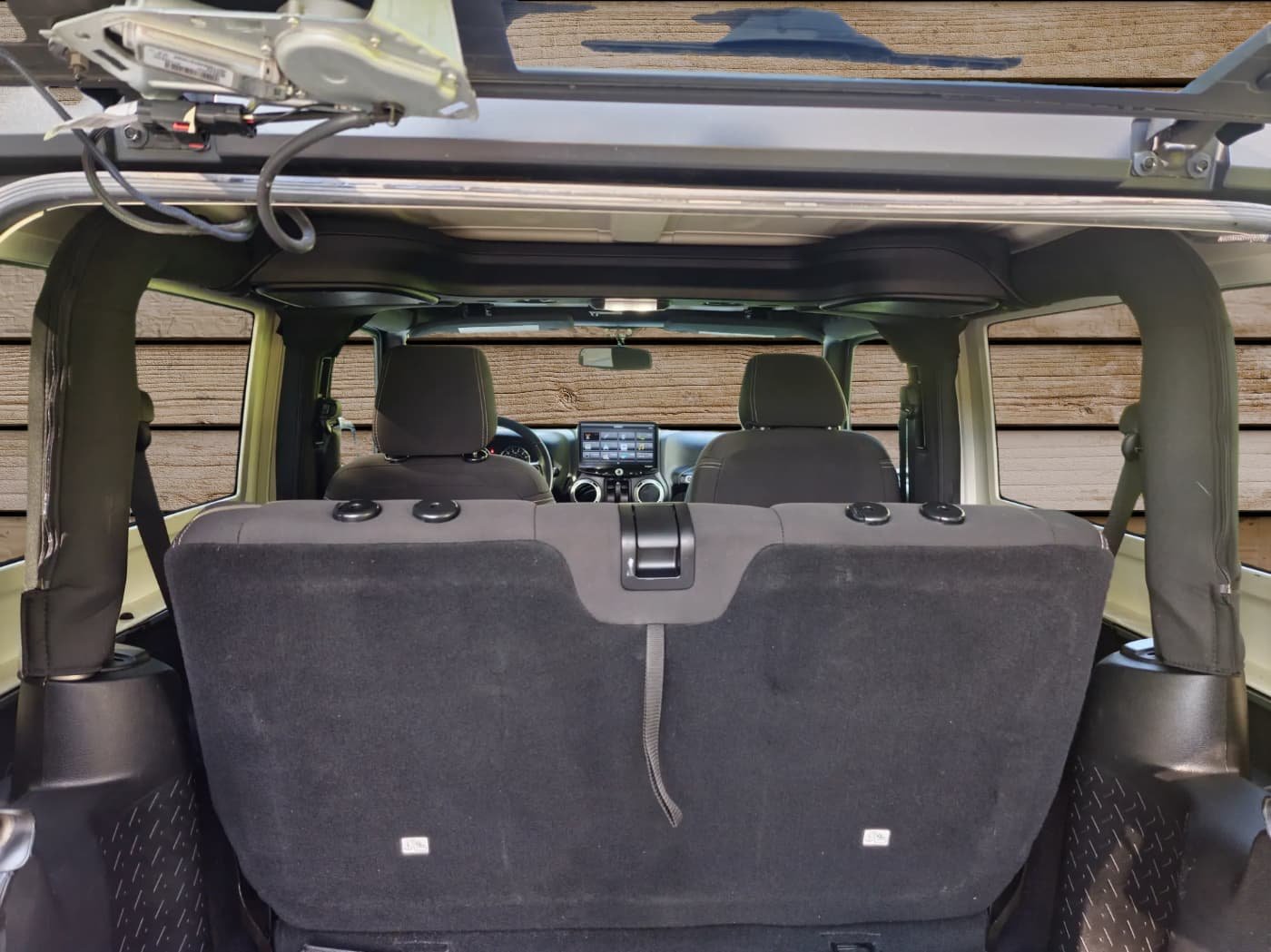 
								2014 Jeep Wrangler full									