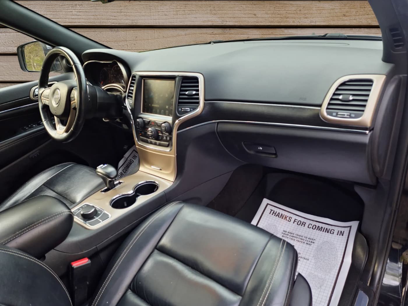 
								2015 jeep grand Cherokee Limited full									