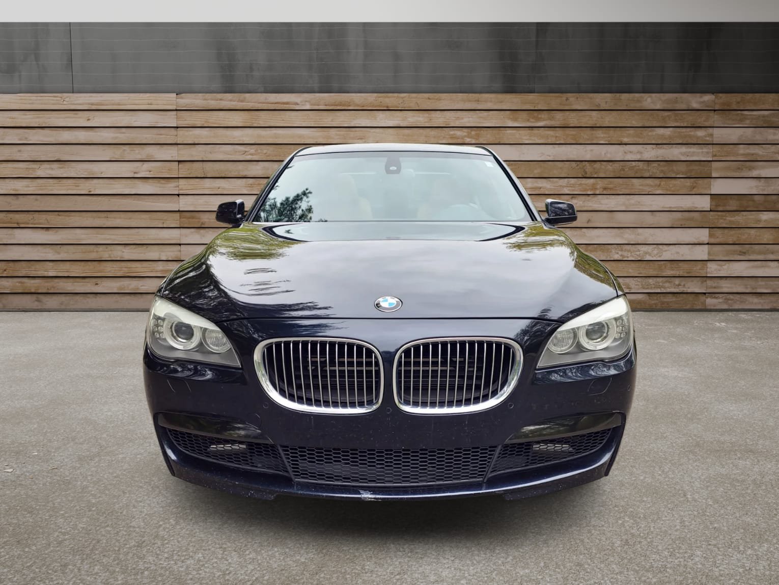 
								2012 BMW 750I full									